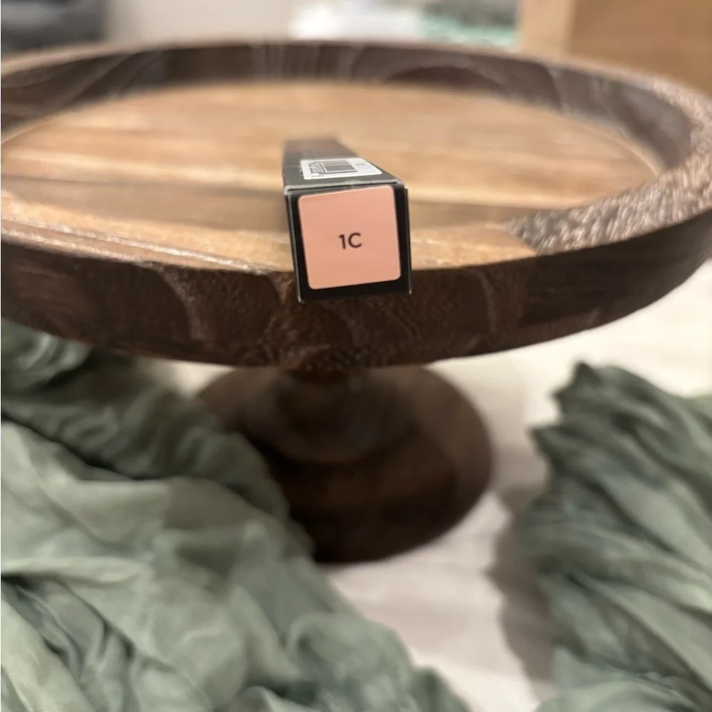 NIB Laura Mercier Secret Camouflage Brighten Correct Duo Concealer 1C Porcelaine